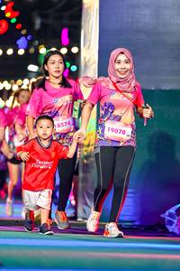 BIB: 8574, 19070
                            <button type="button" onclick="openModal(24689352)" class="btn btn-primary btn-sm float-right btn-popup" data-toggle="modal" data-target=".modal-high-quality">
                        <i class="fas fa-shopping-cart"></i> Add to Cart
                    </button>
                                            <button type="button" onclick="isThisMe(24689352, true)" class="btn btn-success btn-sm float-right btn-popup btn-isme hidden" data-toggle="tooltip" data-placement="bottom" title="นี่คือรูปของคุณใช่ไหม คลิกที่นี่เพื่อเอาเข้าอัลบั้ม">
                        <i class="fas fa-plus"></i> Add to album
                    </button>
                    <button type="button" onclick="isThisMe(24689352, false)" class="btn btn-warning btn-sm float-right btn-popup btn-isnotme hidden">
                        <i class="fas fa-ban"></i> Remove from album
                    </button>